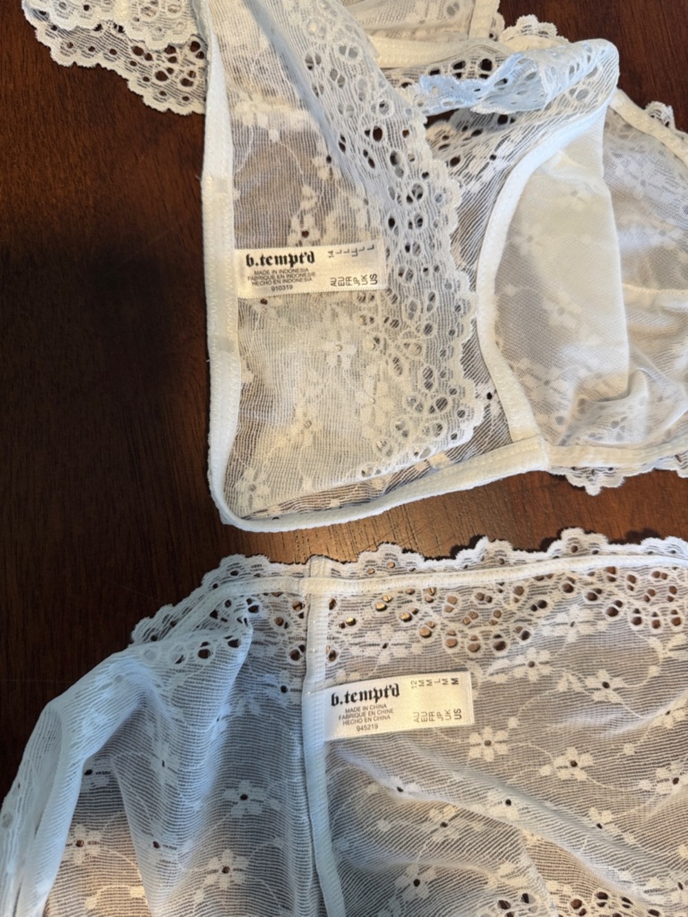 b.tempt’d Lingerie Set - Picture 4 of 4